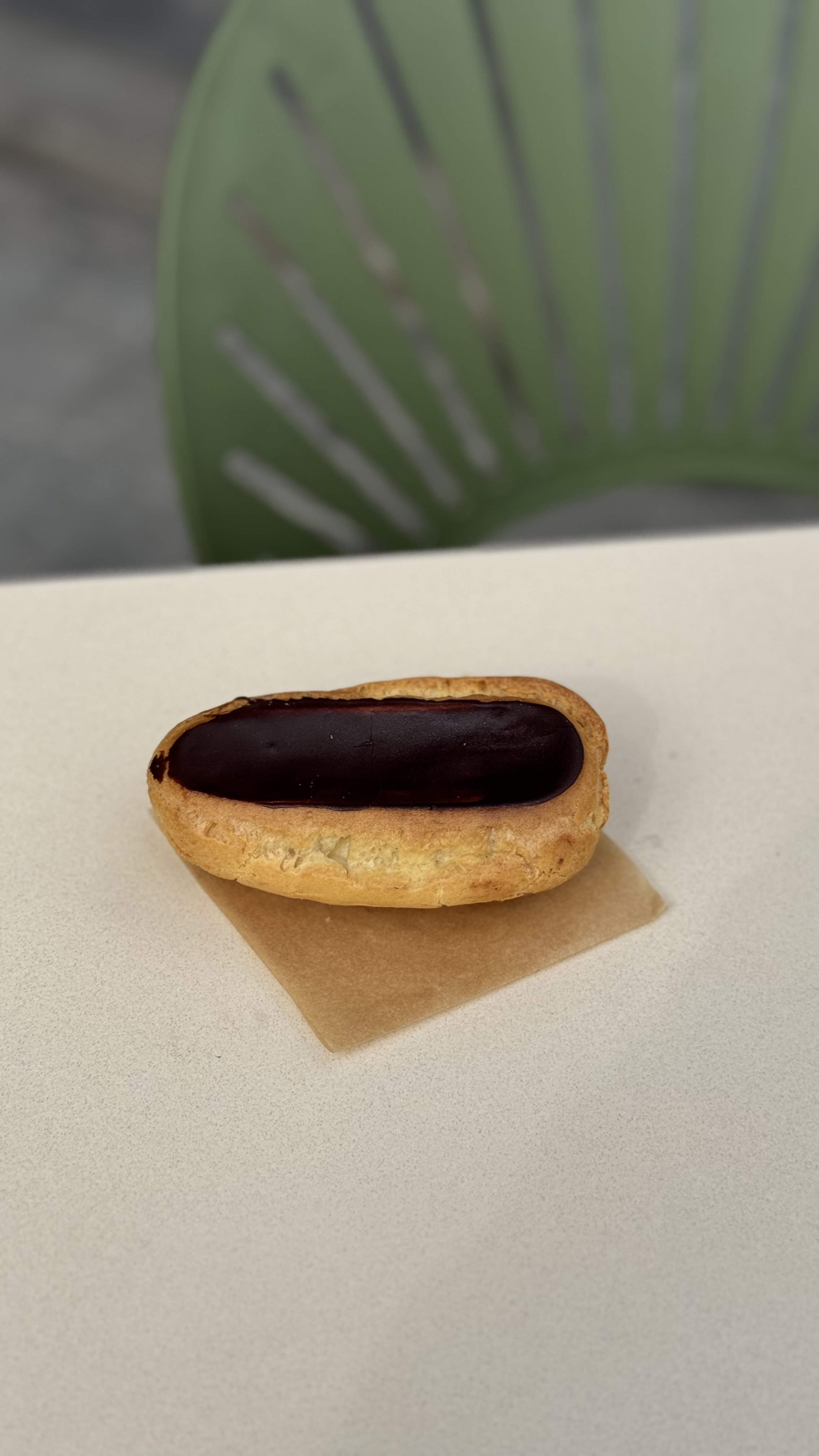 Image of Eclair piece – 
