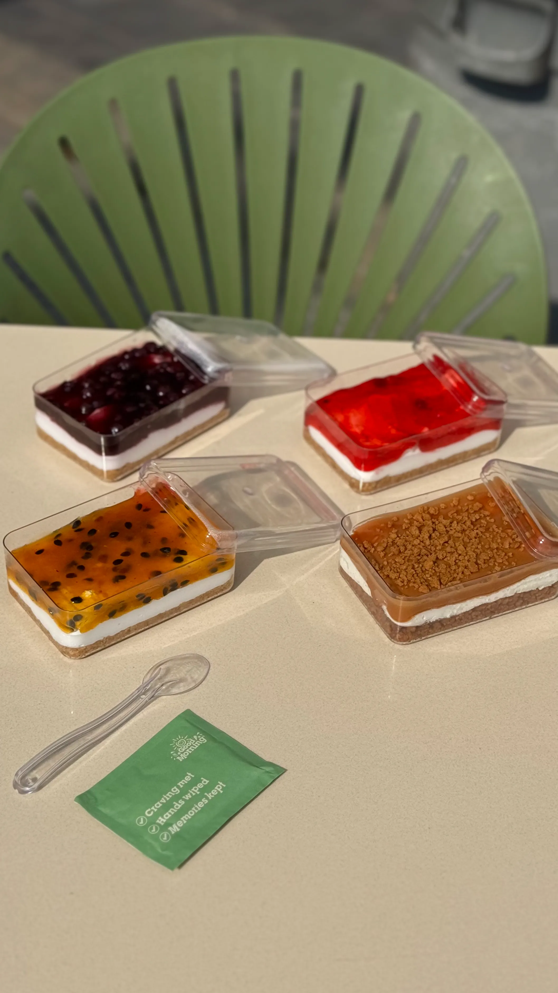 Image of Cheescake – Your choice between: Strawberry, Blueberry, Lotus, Oreo & Passion fruit