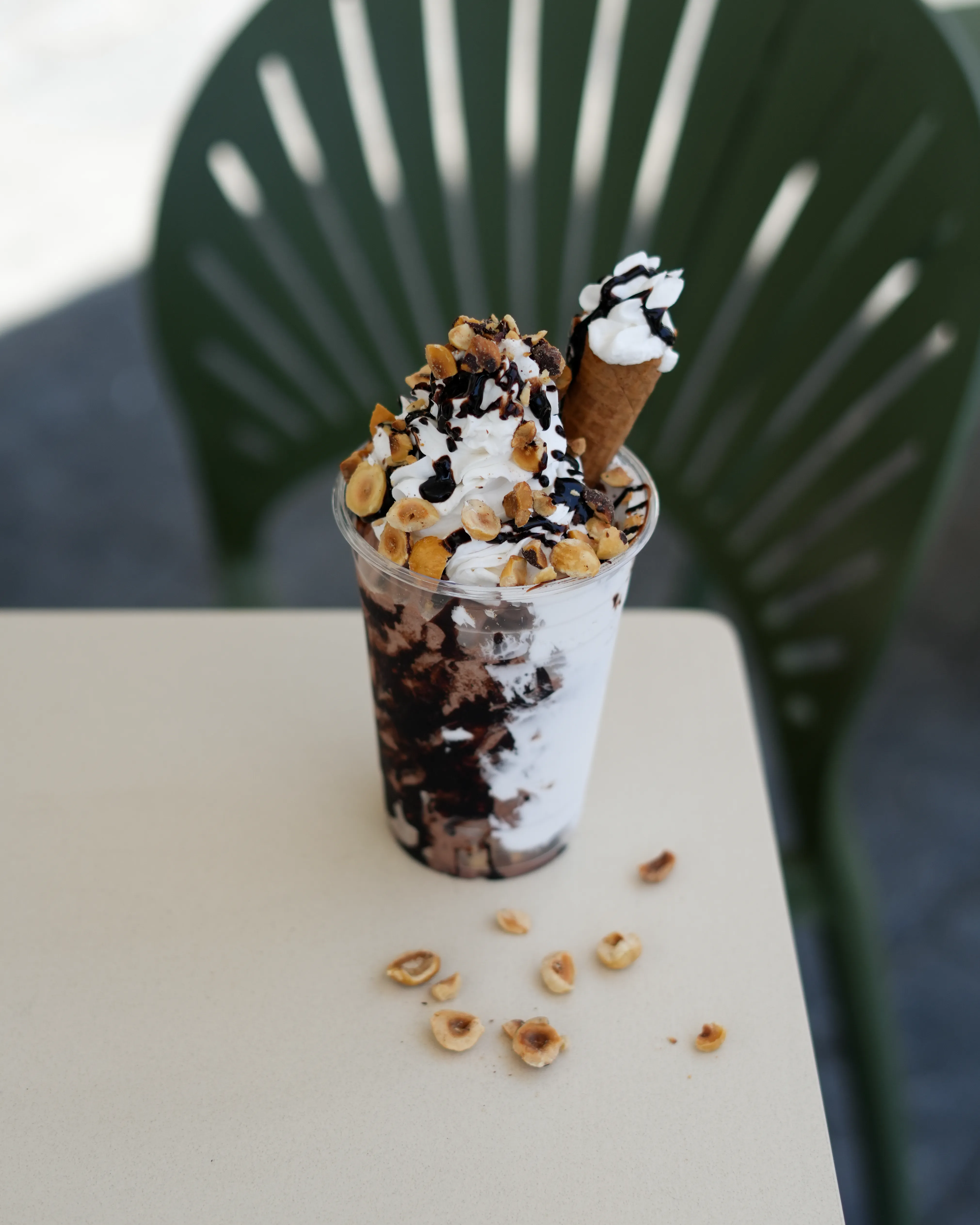 Image of Chocola-Mou – Fresh cream, hazelnut, chocolate syrup, chocolate merry cream